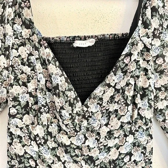Lush Womens MIDI Dress W/ Puff Sleeve In Black Multi Floral- Size Large - Picture 4 of 14